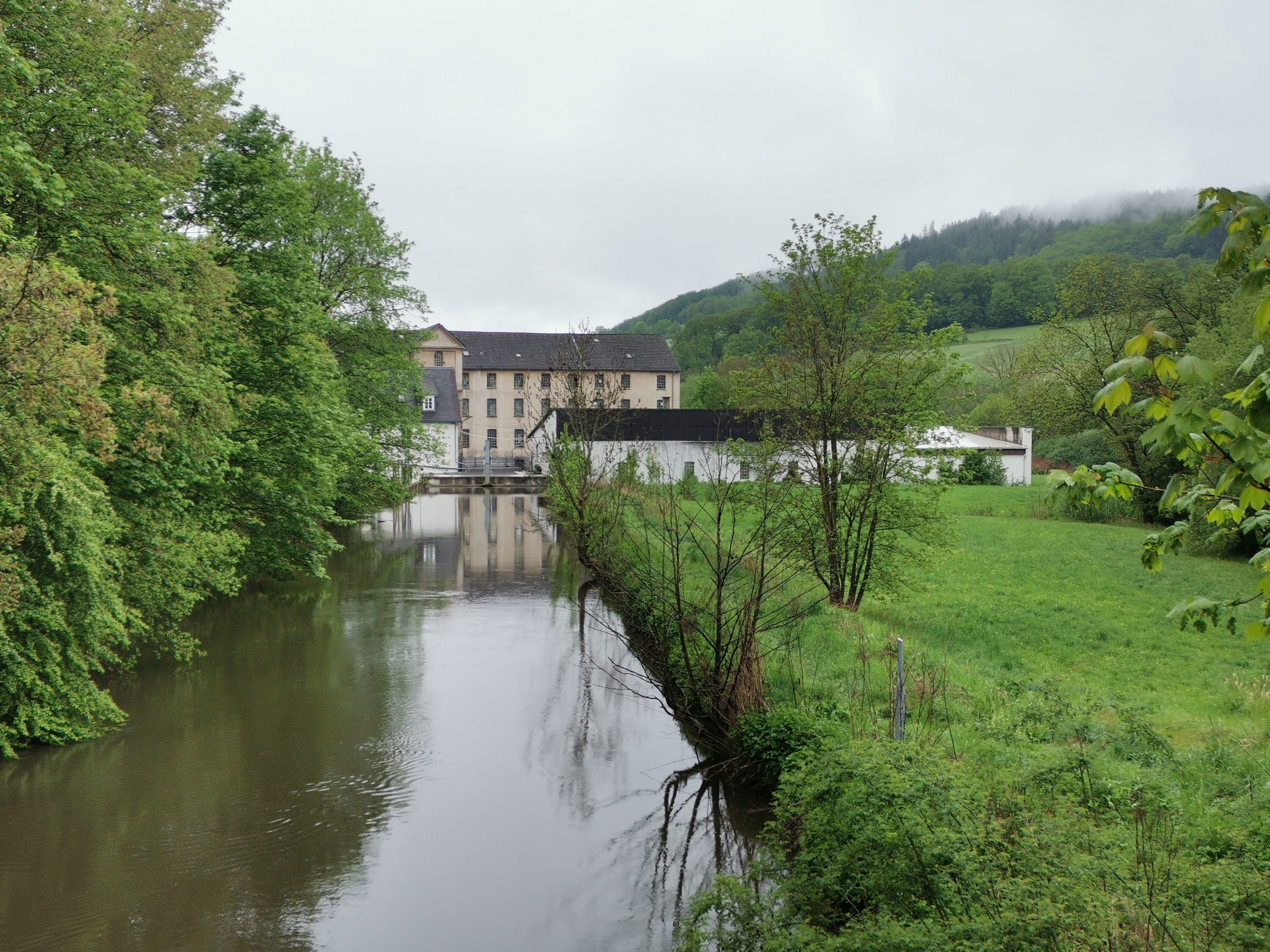 Flachse, Spinner und die Tuchfabrik Eickhoff in Heinrichsthal