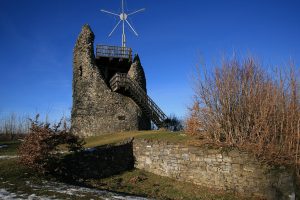 Die Eversberger Burgruine