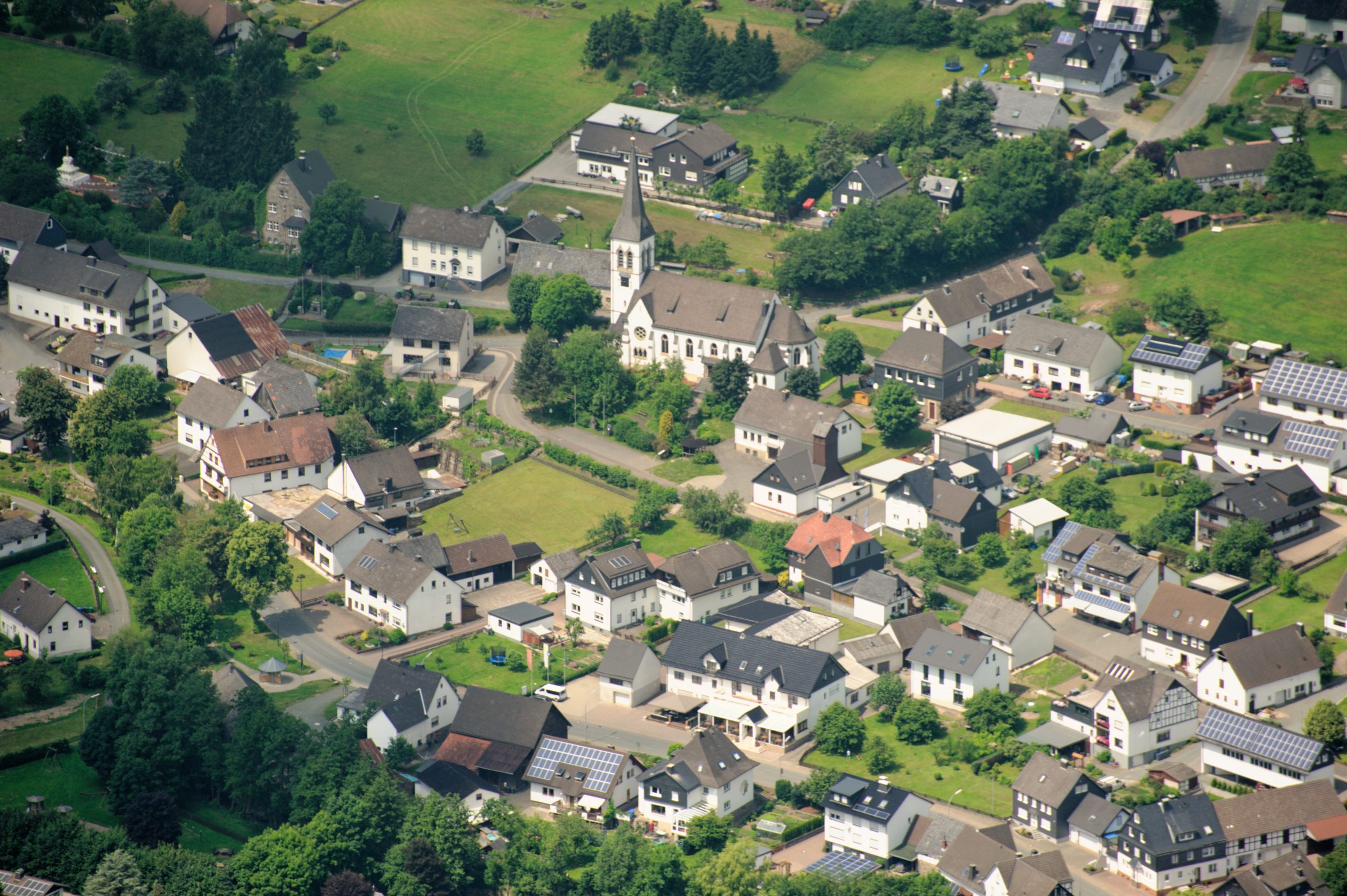 Die St. Engelbert Kapelle in Medelon